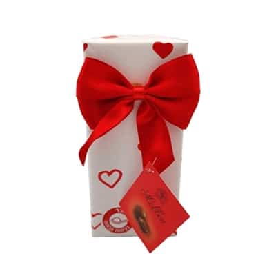 MELBON מארז שוקולד אדום ולבן לבבות סרט מתנה 40 גרם